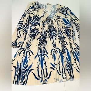 H&M Cream Blue Botanical Print Dress XL
